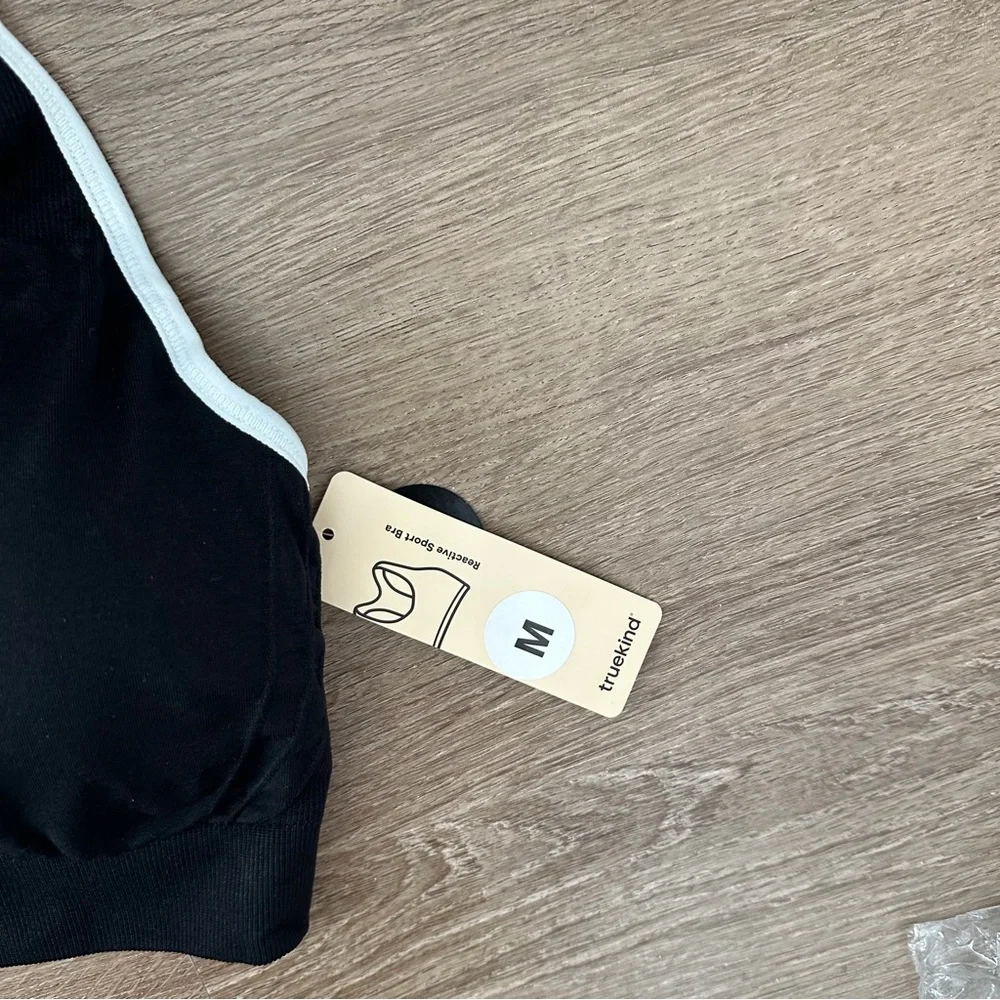 Truekind Reactive Sports Bra Womens Medium Black‎